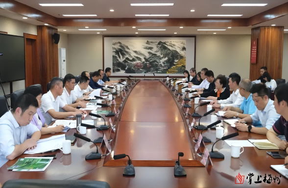 提升履職能力、助力綠美廣東，“送百門(mén)環(huán)保治理培訓(xùn)課到百縣千鎮(zhèn)”首站啟動(dòng)